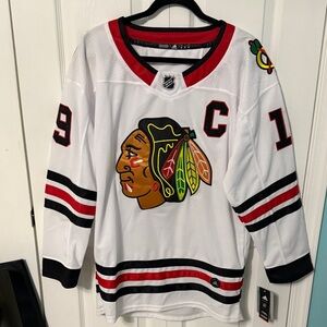 Adidas White blackhawks Jersey TOEWS #19. NWT